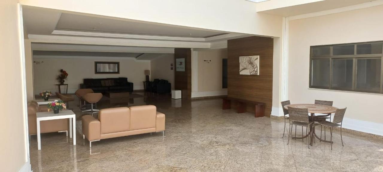 Chateau Mondrian Apartment *